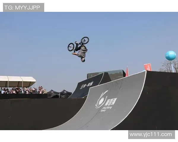 成都极限运动队的灵活性探索与发展之路揭秘 成都极限运动队的灵活性探索与发展之路揭秘